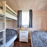 Family Holiday Homes, Playground, Summer Pool Semesterbostad
