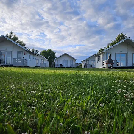 Family Homes, Playground, Summer Pool * Ustronie Morskie